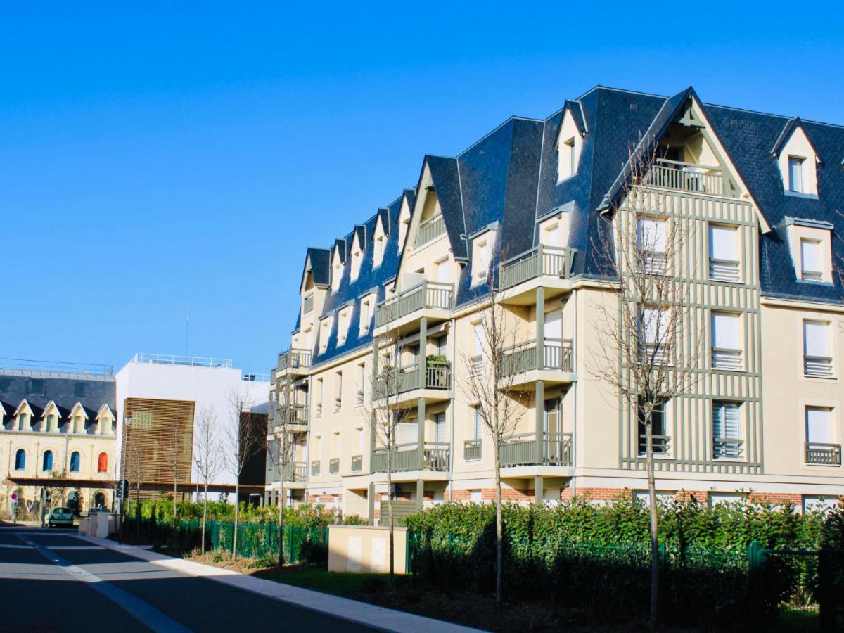 Apartment Les Arts Deauville Extérieur photo